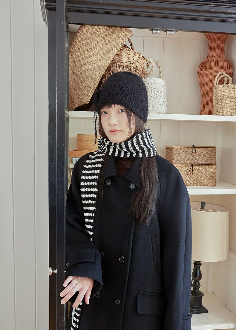 Striped Knit Muffler - Black