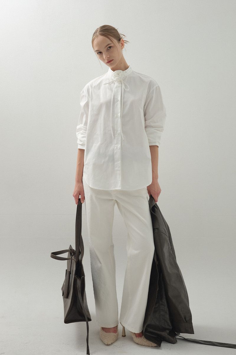 Brooch Convertible Shirt_White
