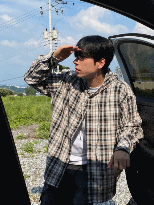 UNAIDUN(アネイダン)の「Avant-check hooded shirt 3C(Tops)」