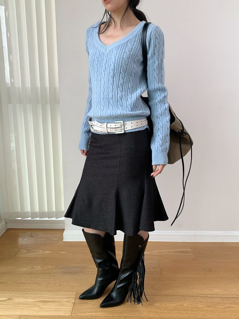 Frost soft V-neck wool knitwear