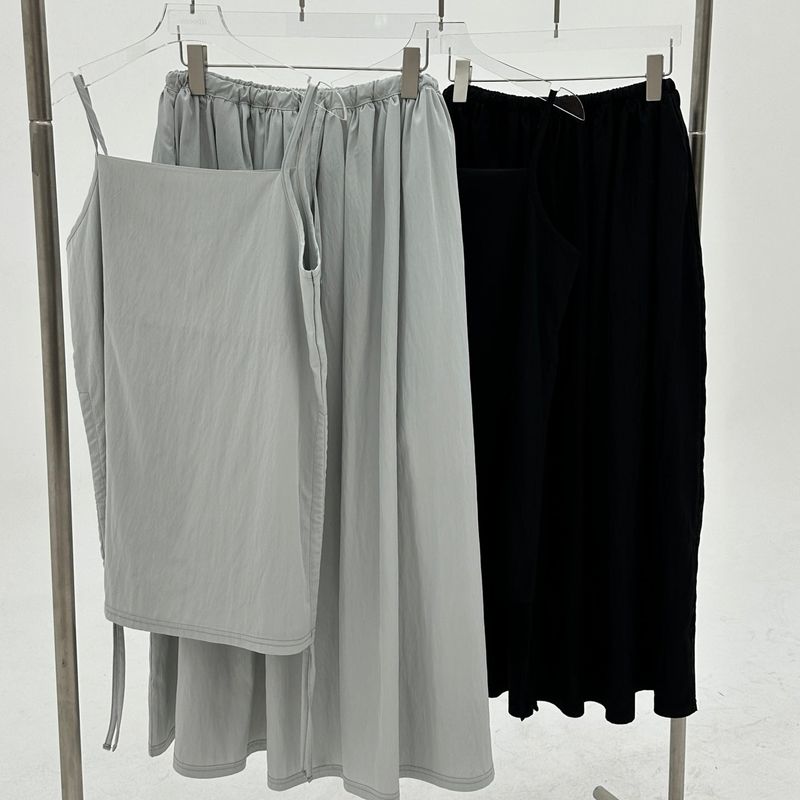  Drape Volume Skirt -2colors