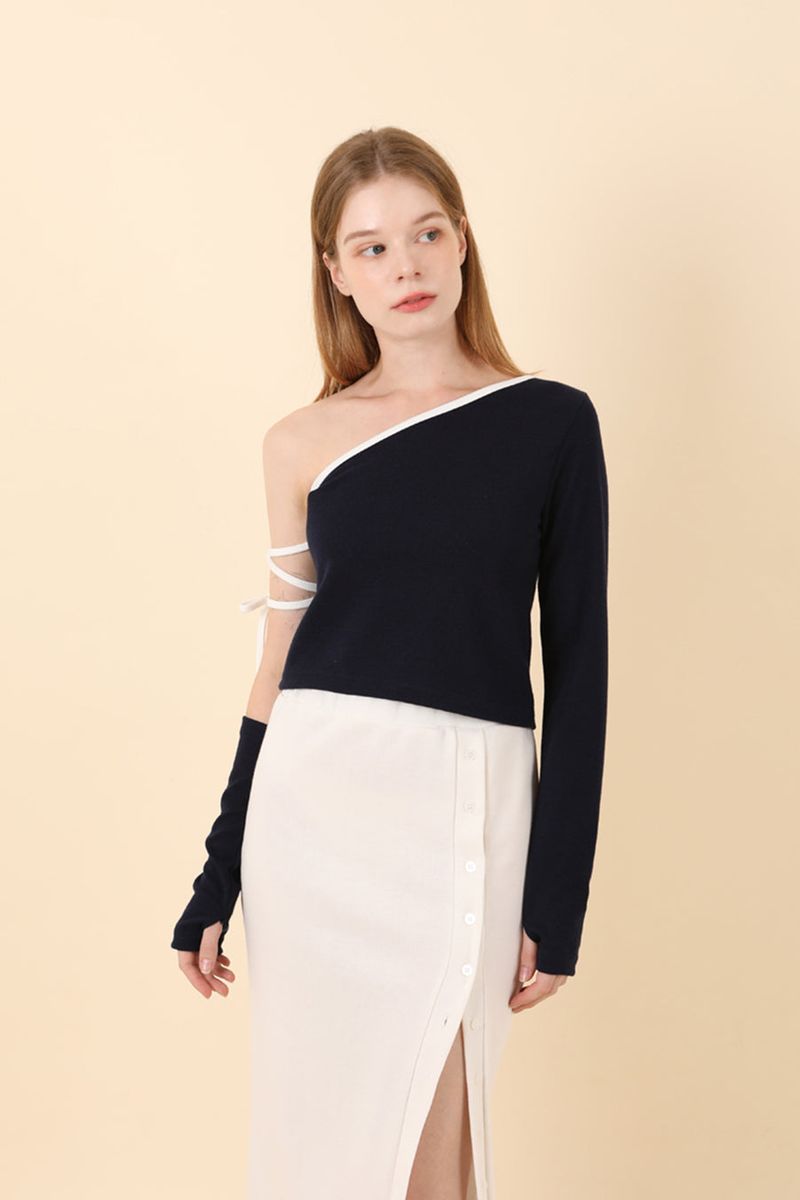 Strap Off Shoulder Warmer T-shirt Navy