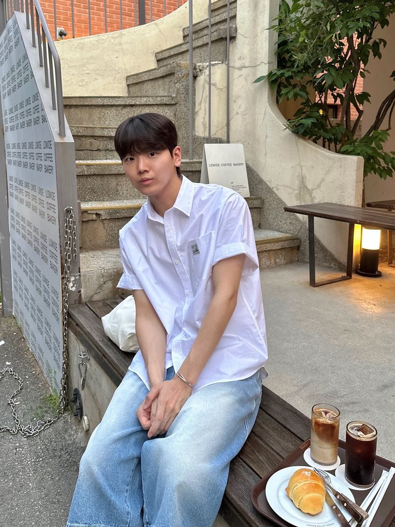 Scout label half shirts