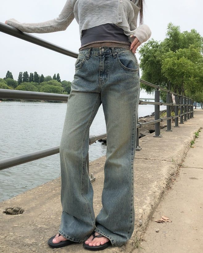 ULAN(ユレン)の「Tier Cat Washed Semi-Bootcut Denim Pants(Pants)」