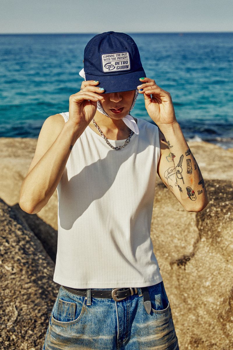 STEEL POINT SLEEVELESS - WHITE