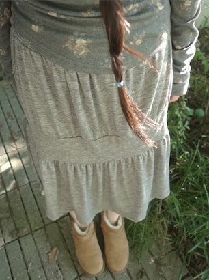 bold shirring skirt