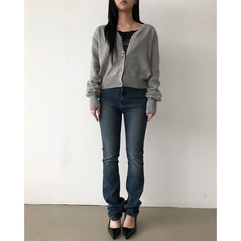 Rabbit V-neck Cardigan 