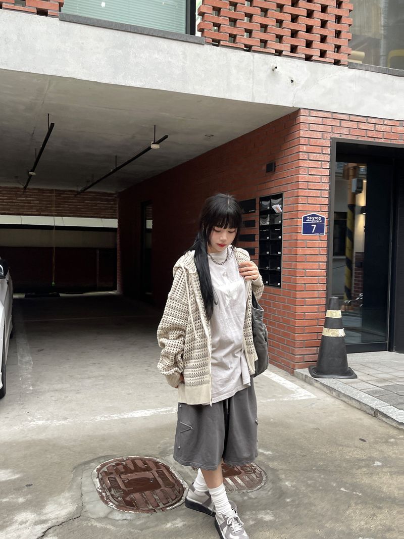 Star Patch Bermuda Pants