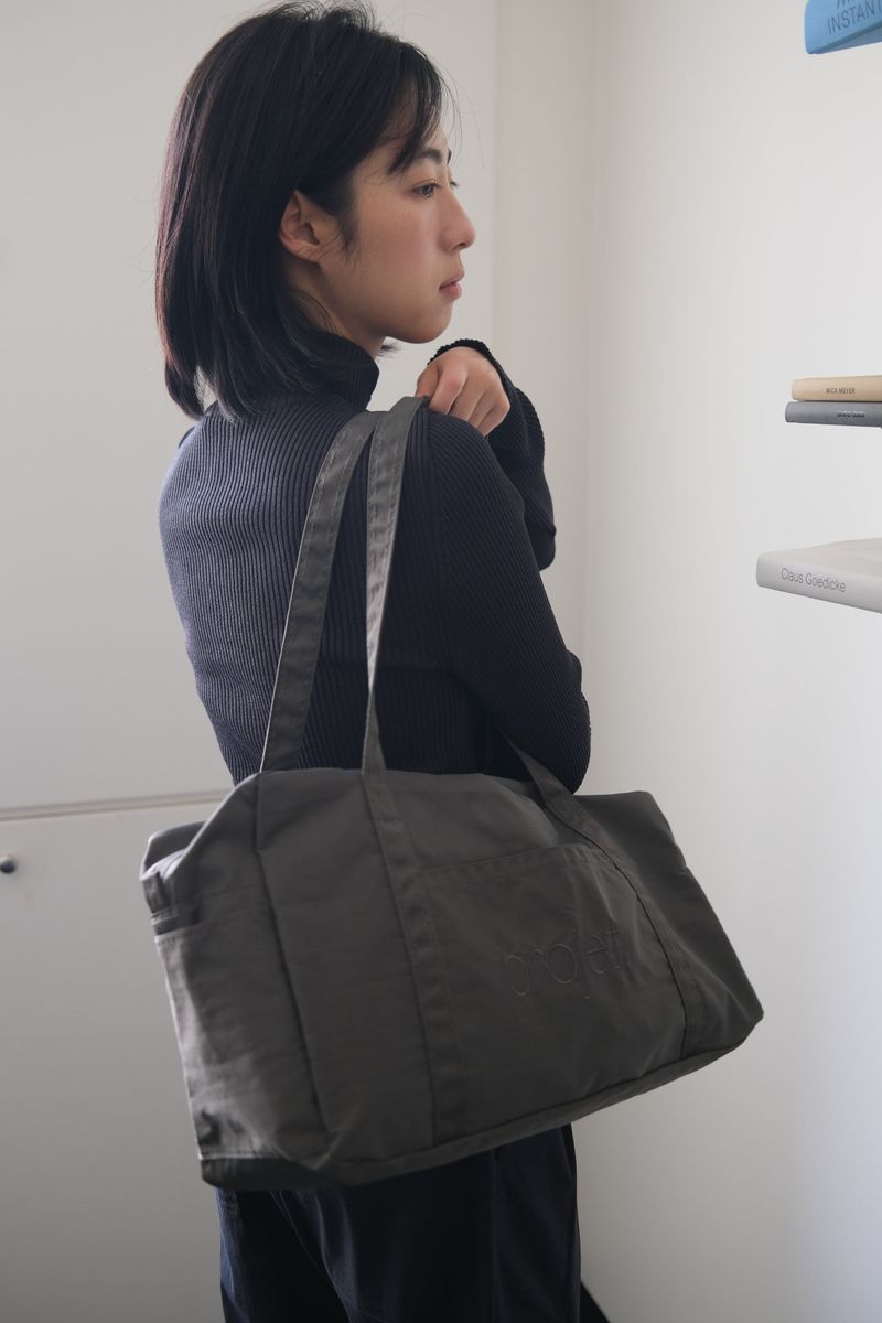standard duffle bag (deep grey)