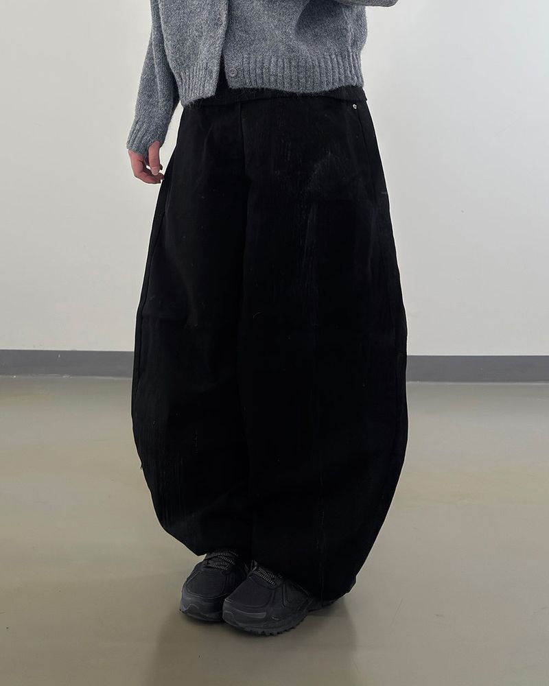 Nevis Cotton Wide Curved Pants