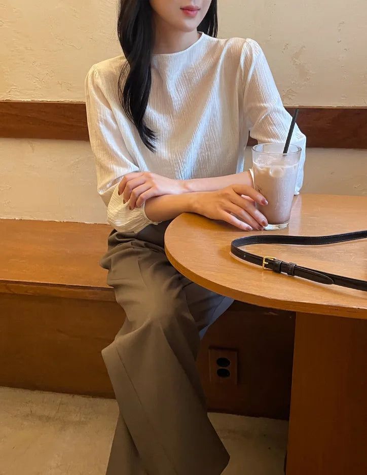 Loha Half-Neck Puff Blouse
