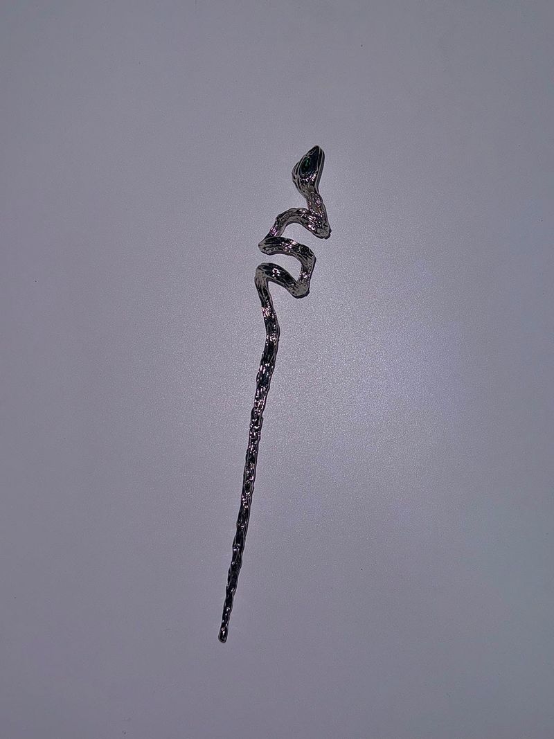 Snake ornamental hairpin
