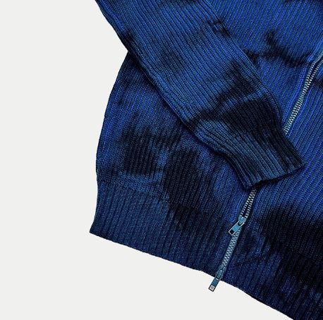 Cosy Spray Two-Way Knit Zip-Up