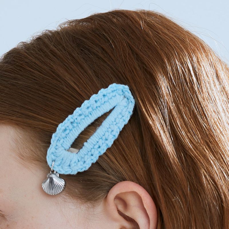 CLAM HAIR PIN (BLUE) 1PCS