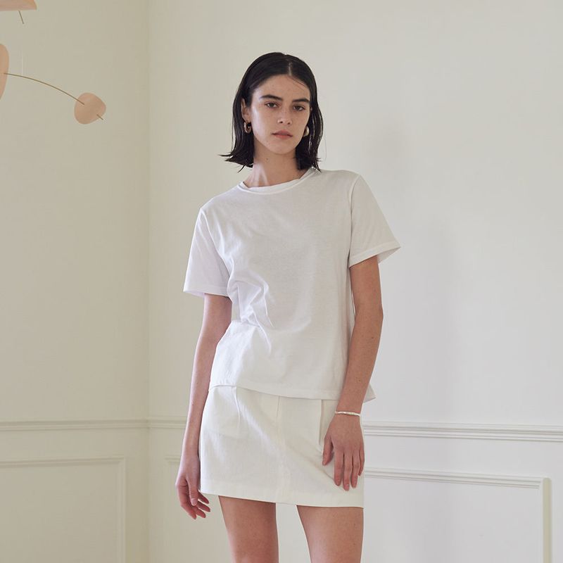 TMO BY 13MONTH(ティーエムオーバイサーティーンマンス)の「BASIC HALF SLEEVE T-SHIRT (WHITE)(Tops)」
