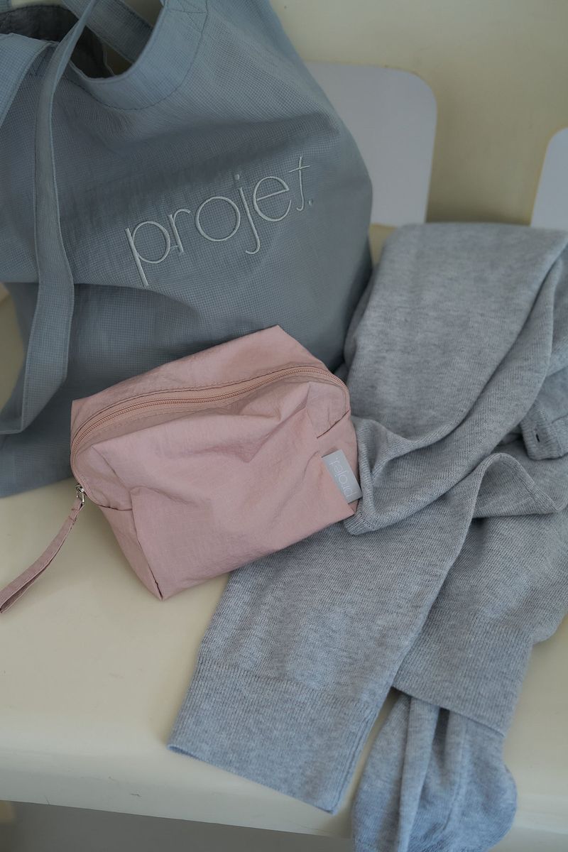 puff pouch (pink_nylon)