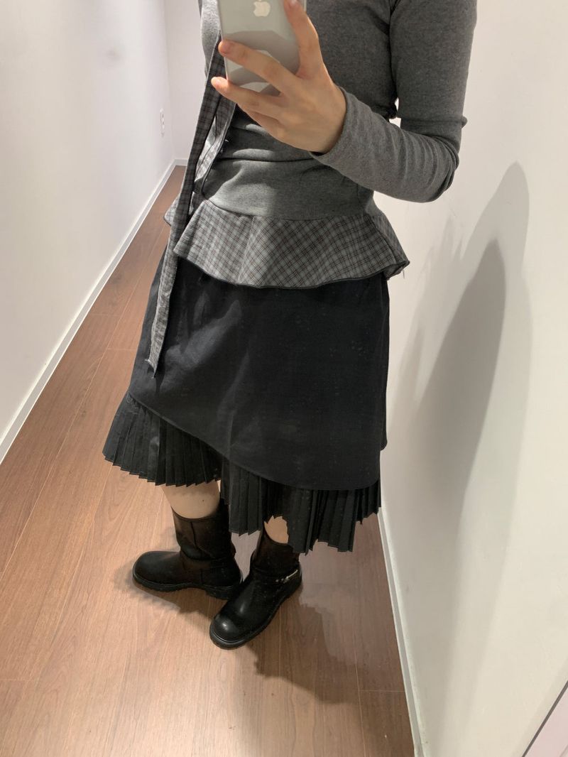 Hachi Layered Pleated Skirt (1color)