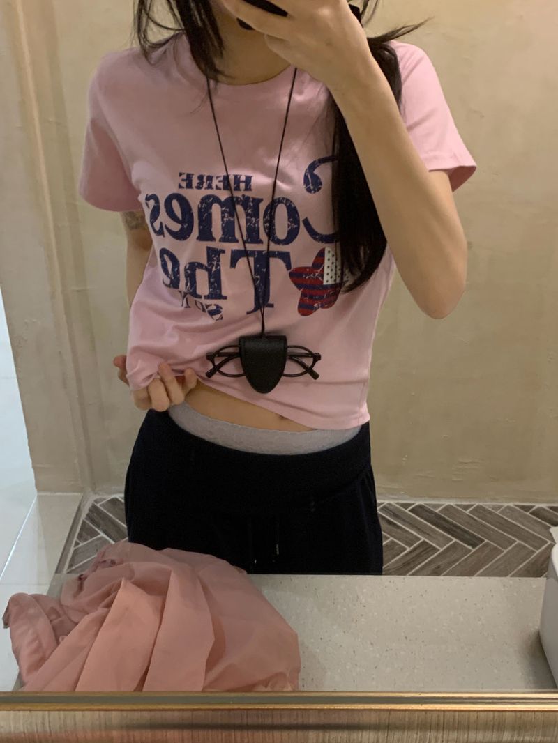 Tiny Summer Comes Strar Lettering Half Sleeve T-shirt