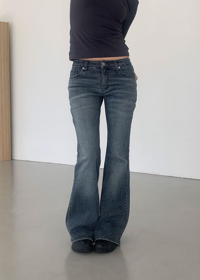 eon(イオエン)の「LOW SAND BOOTS CUT DENIM (S-L)(Pants)」