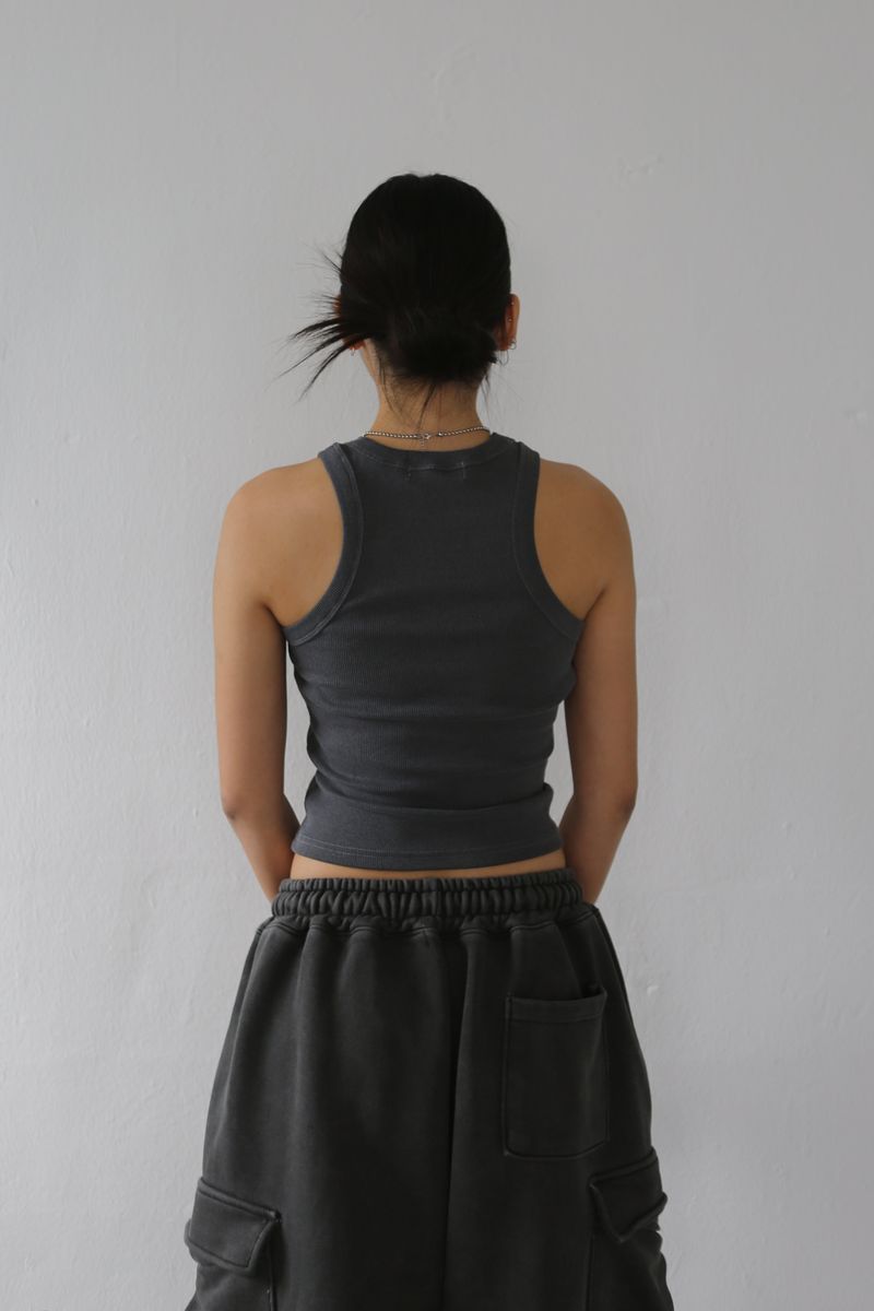 [MADE] SALTY SLEEVELESS