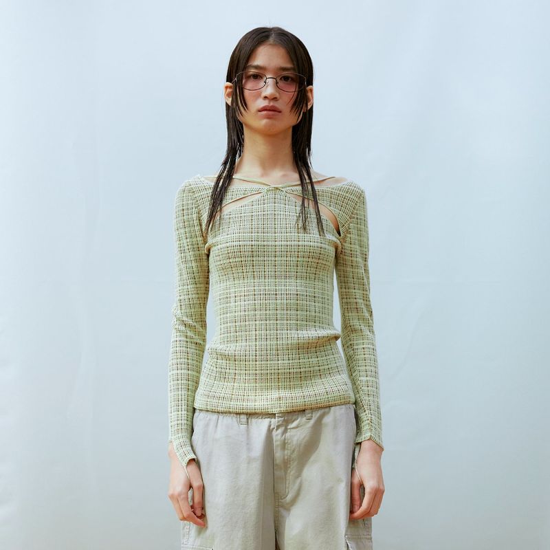 13MONTH（サーティーンマンス）の「Hole Strap Knit Top (GREEN)（Tops）」