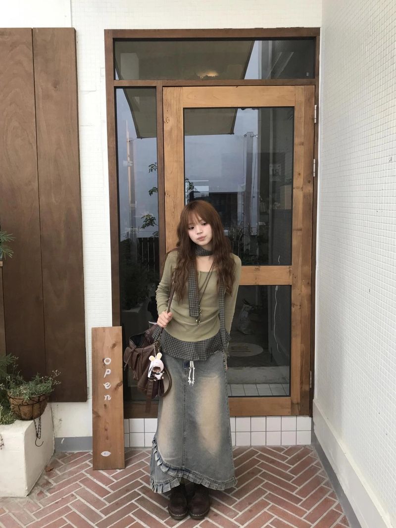 inall vintage denim skirt