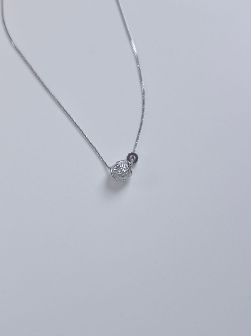 metal heart ball necklace