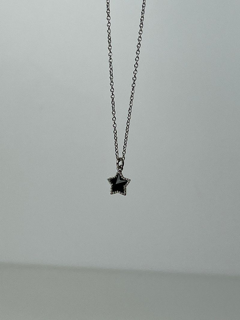 Little star necklace