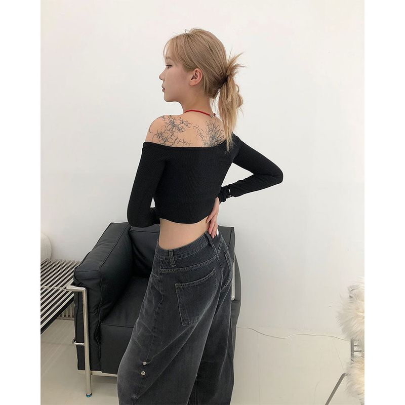 One-off Shoulder T