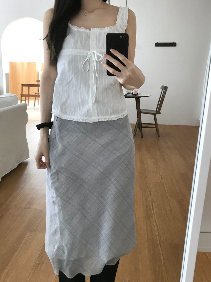 Scoop lace top (one color)