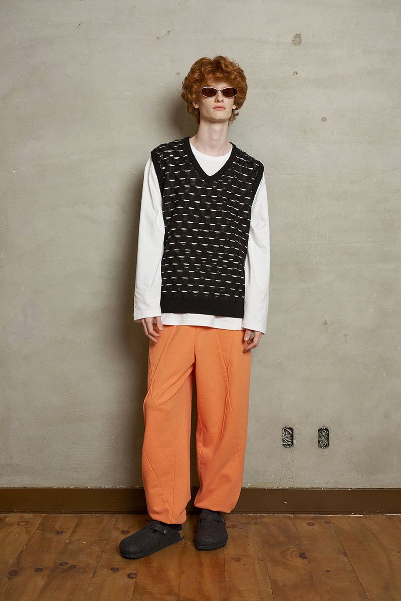ROPE CHECKER KNIT VEST