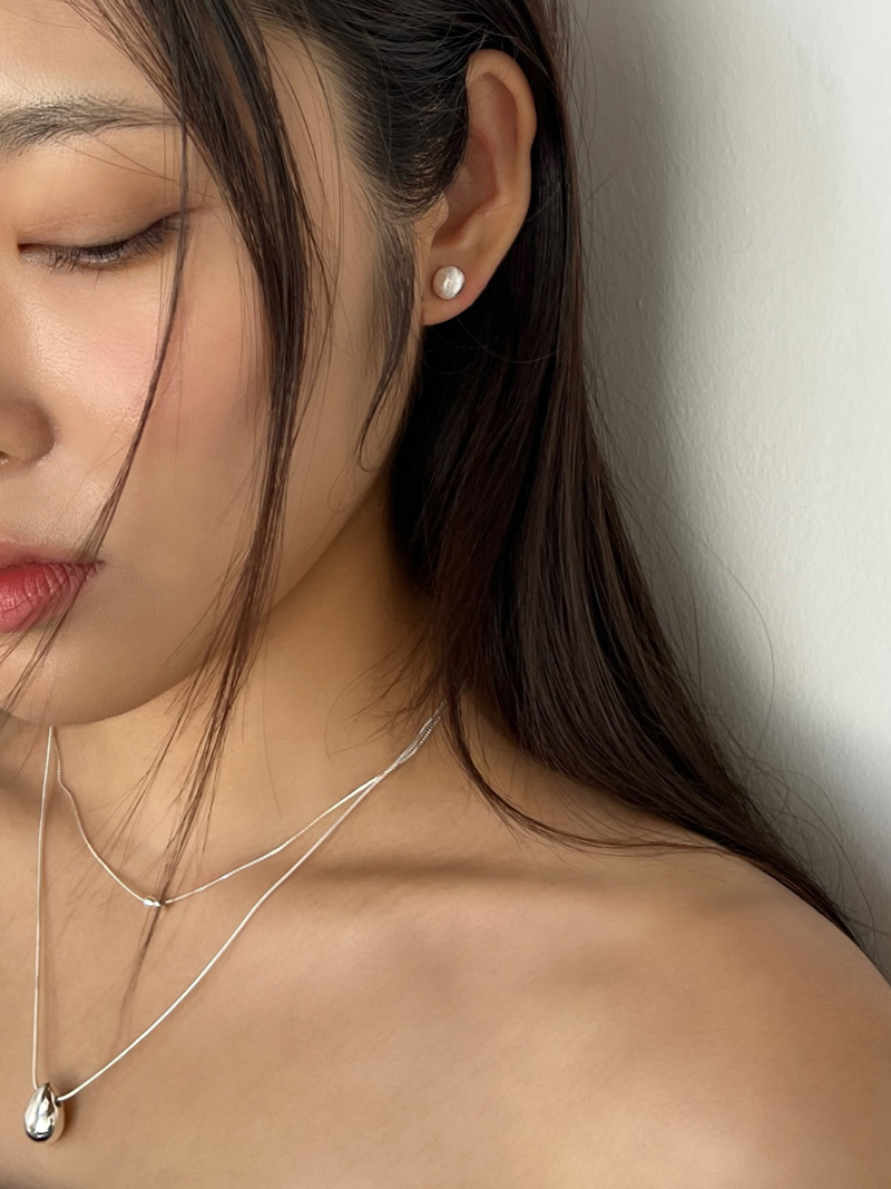 mattoi（マットゥア）の「コットンボールピアス (シルバー) *1PCS（アクセサリー）」