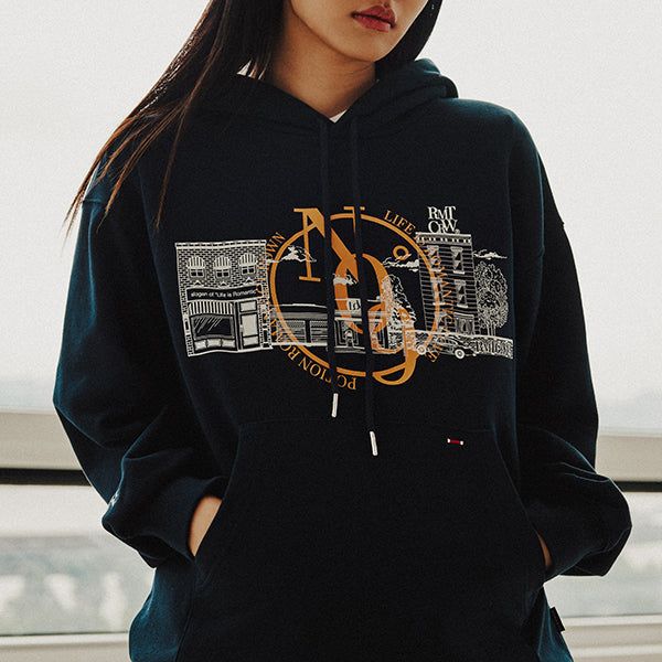 ROMANTIC CROWN(ロマンティッククラウン)の「ROMANTIC STREET NO9 HOODIE_NAVY(Tops)」
