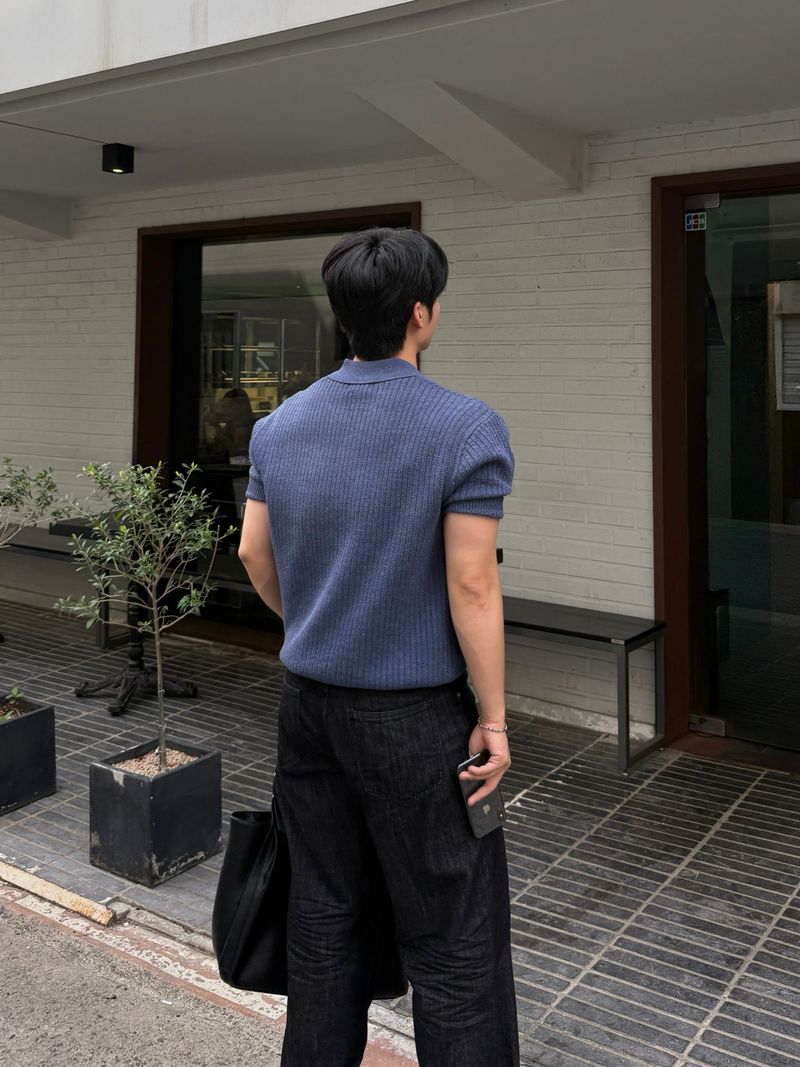 Robe skash collar short-sleeved knitwear