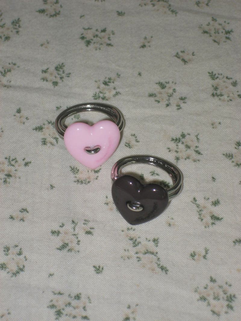 Sewing Button Ring (Heart, Pink)