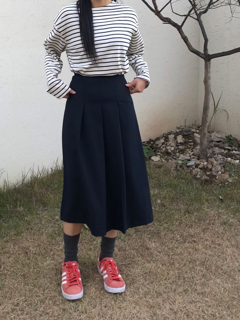 Leaf crease long skirt