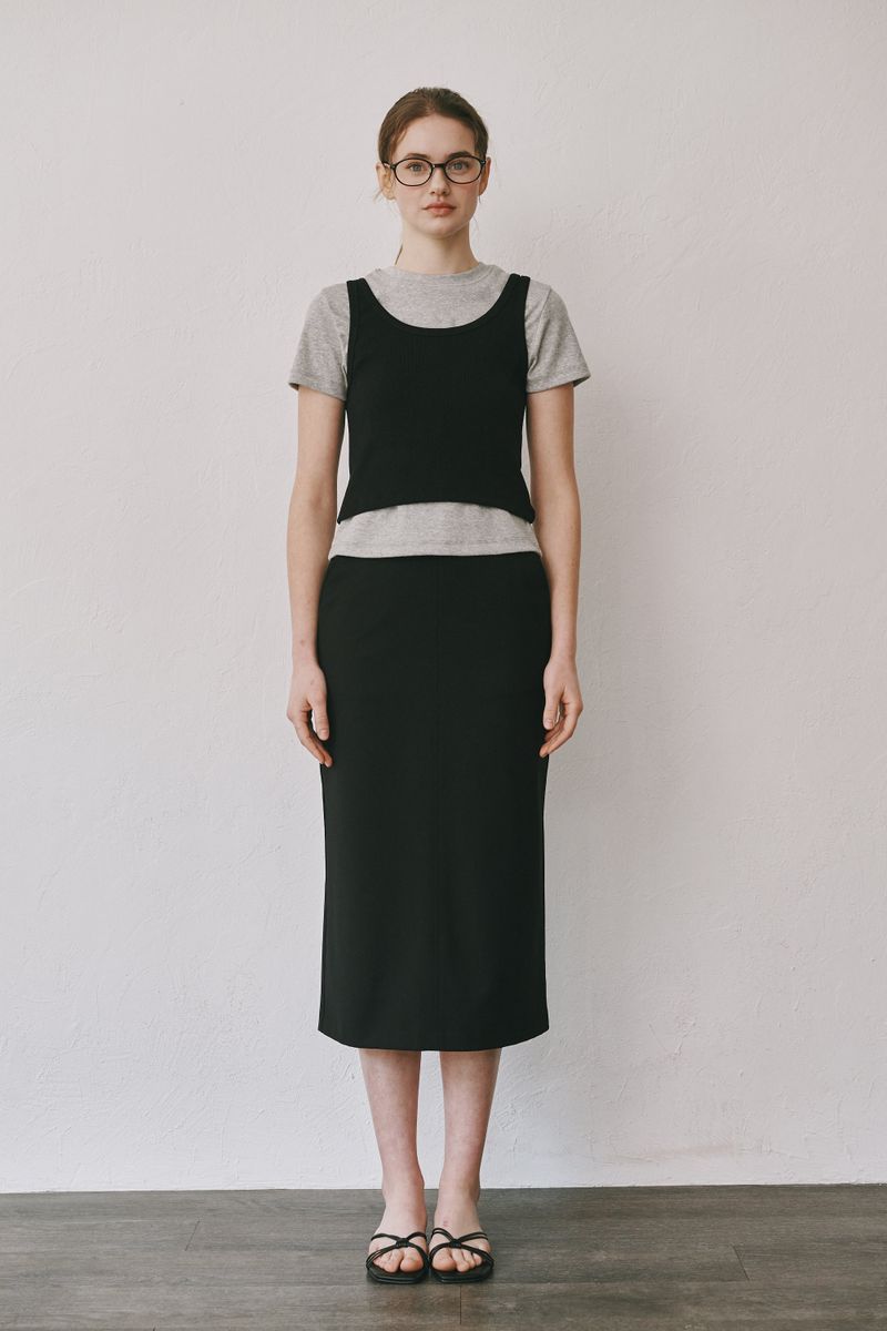 Round sleeveless (Black)