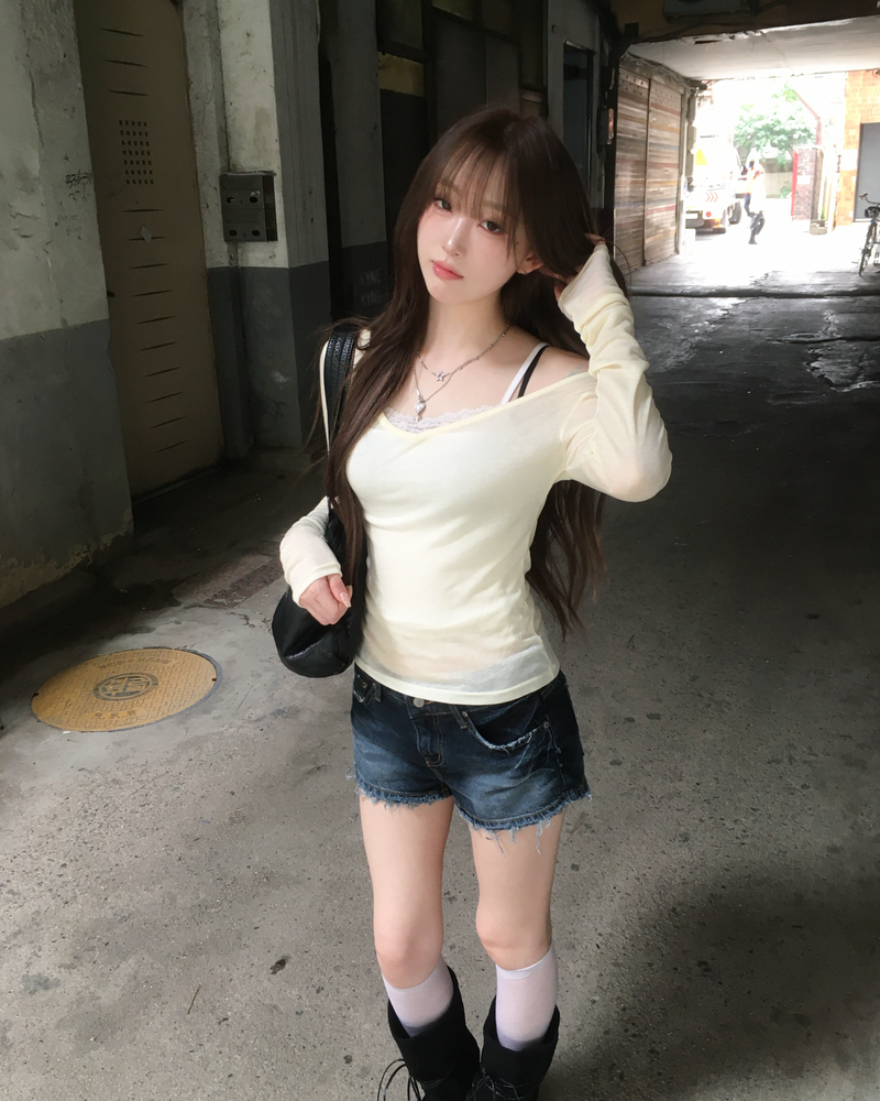 Pastel lace sleeveless