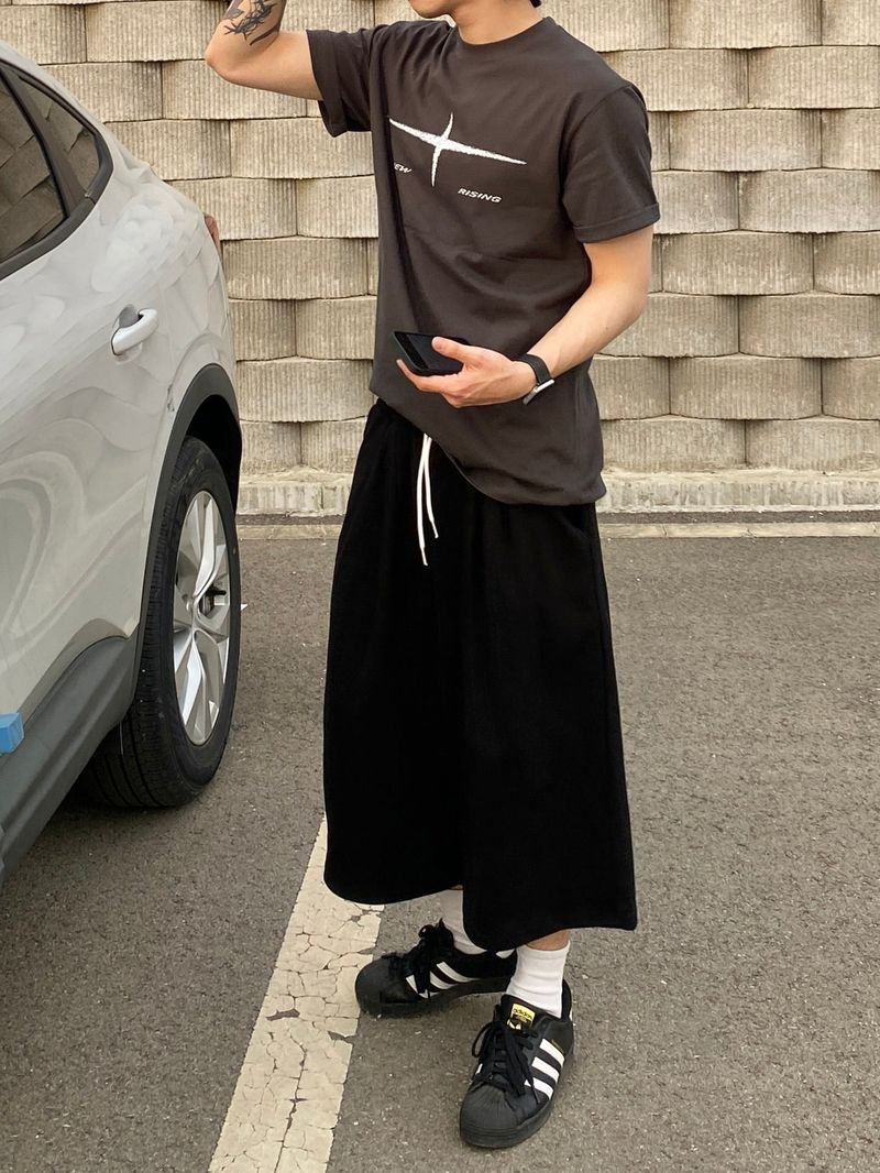 Layer pintuck bermuda wide half pants 2C