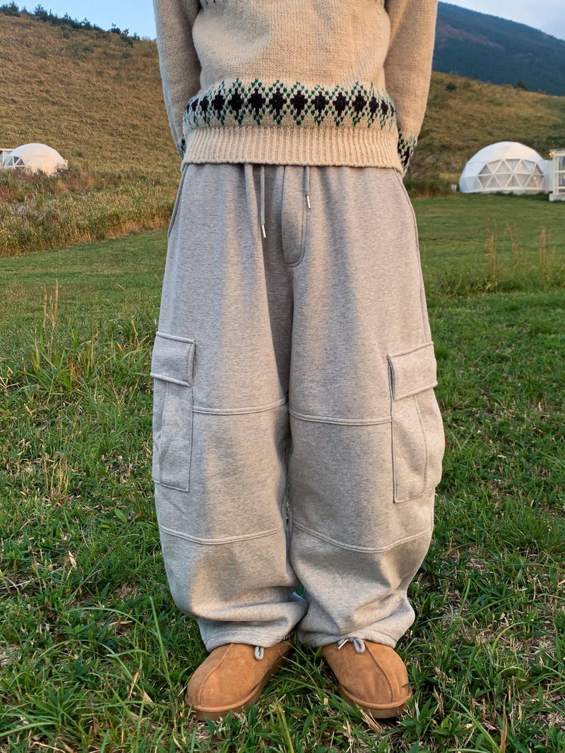 Weber brushed cargo sweatpants