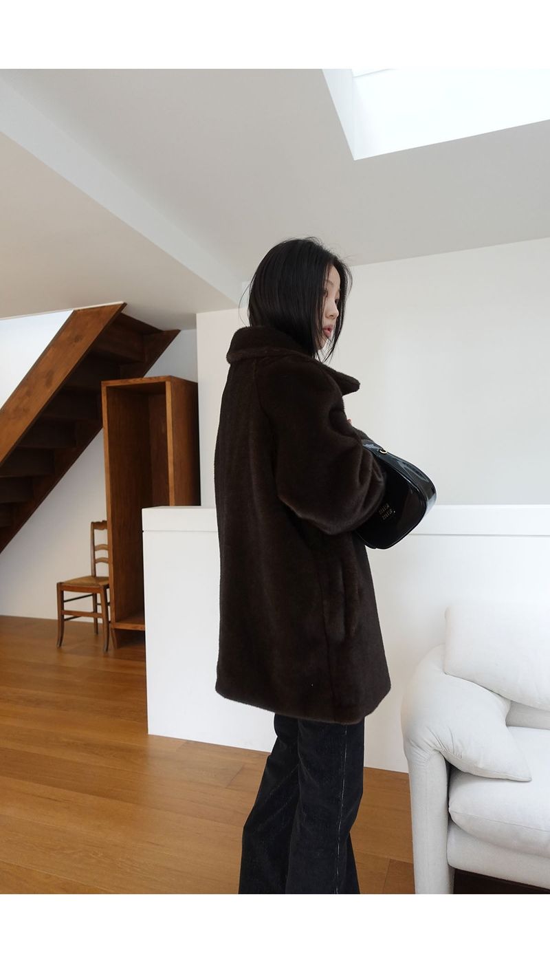grandma brown fur coat