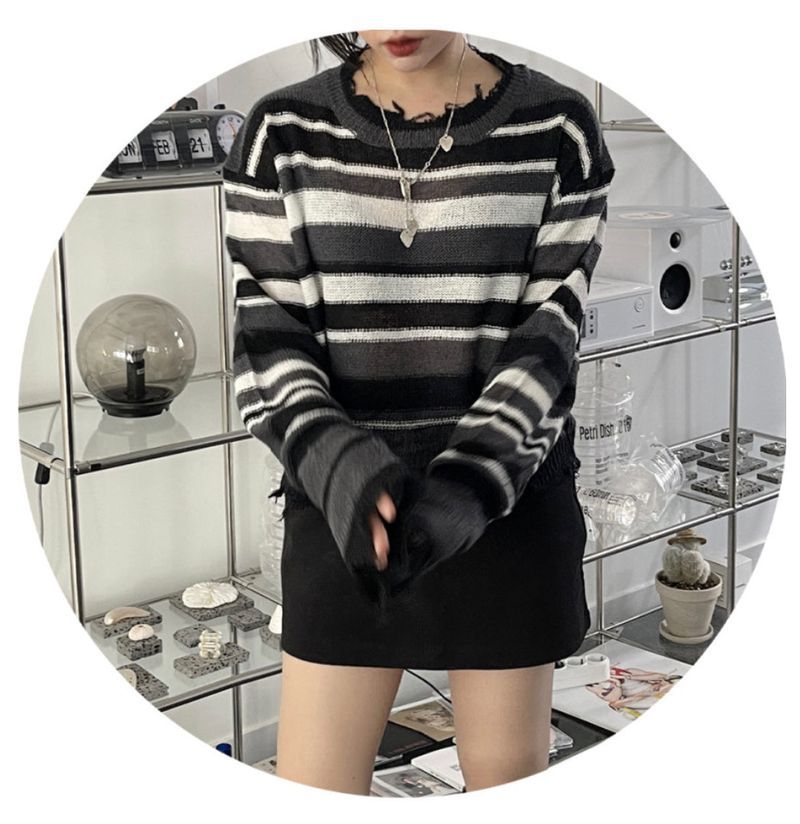 stripe grunge crop knit