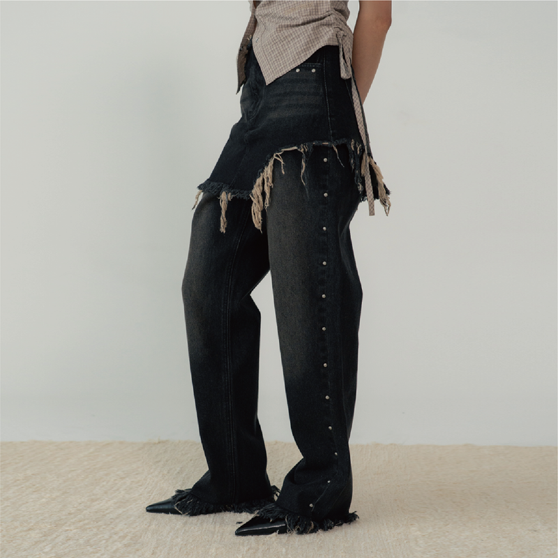 ZIZEMUSEUM（ジゼミュージアム）の「STUD DENIM SKIRT LAYERED PANTS (BLACK)（Pants）」