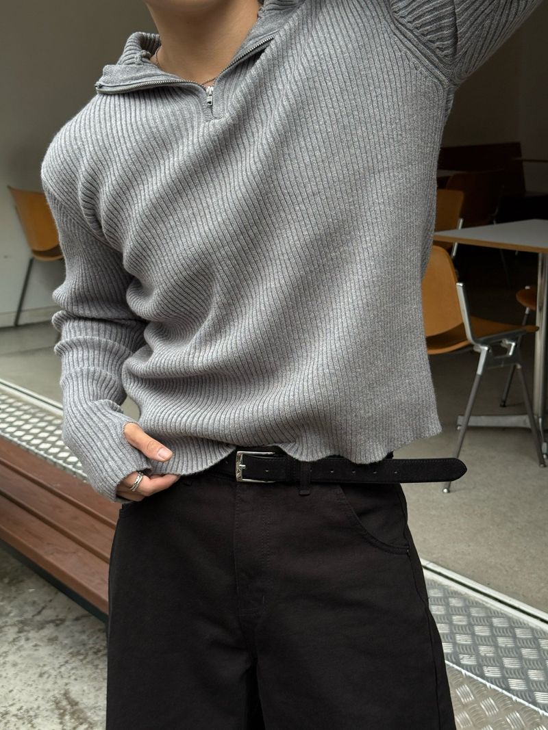 Tail hooded warmer knitwear