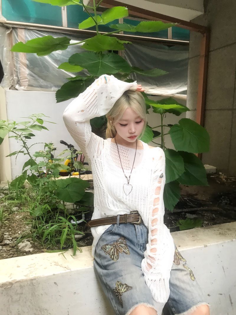 vintage punk damage long knitwear