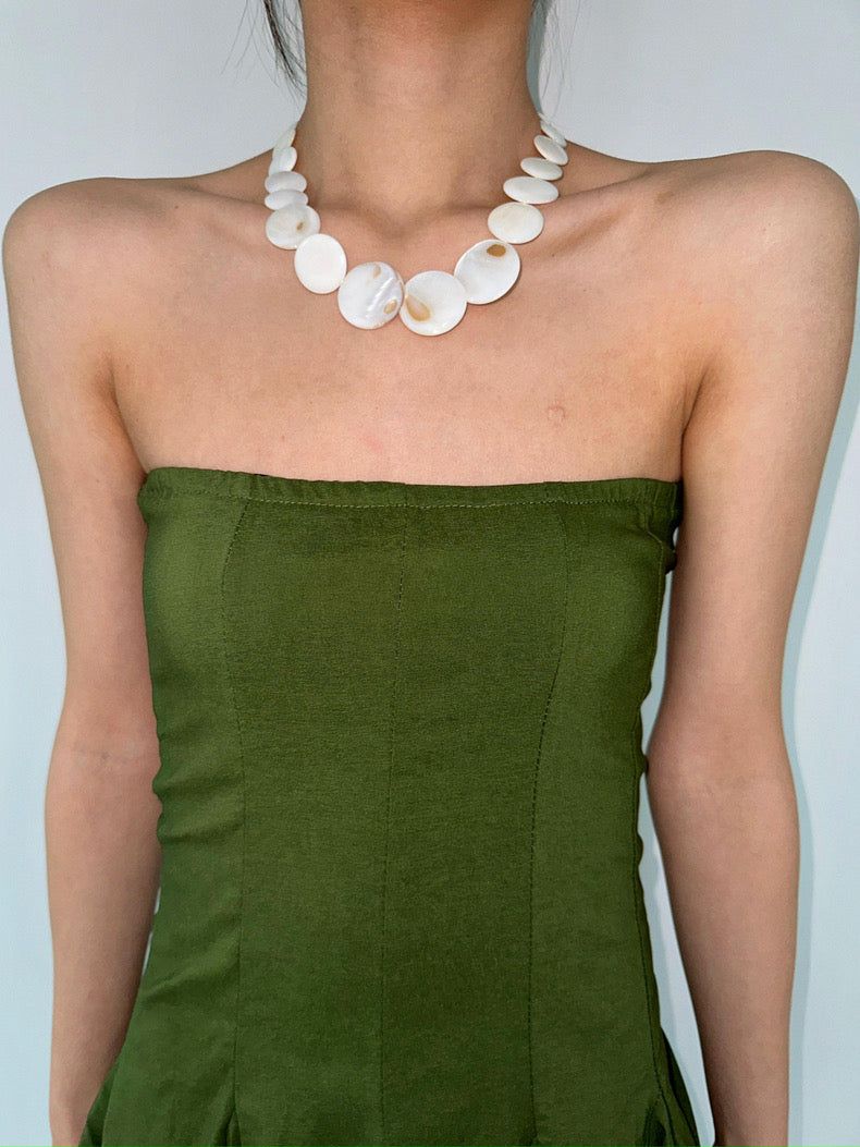 Coin nacre necklace