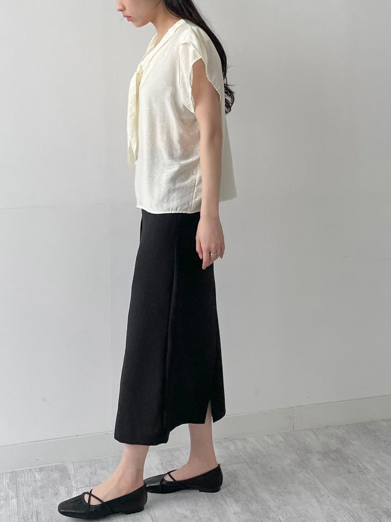 Tulip Tie Short Sleeve Blouse