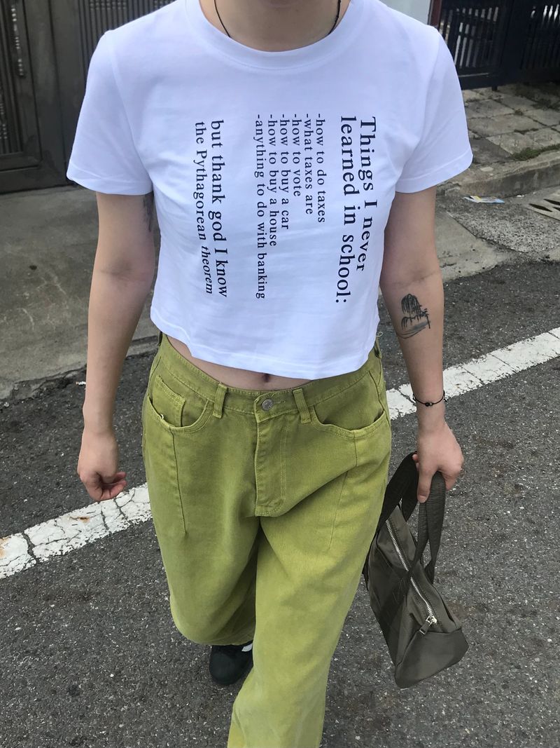 Life crop T