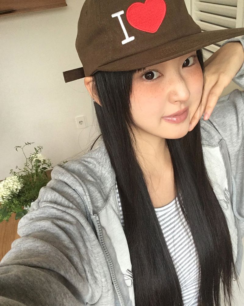 Mima I Love Embroidery Camp Cap Hat