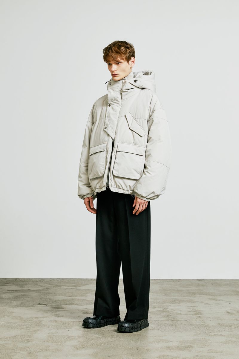 essential oversize duckdown peded parka grey